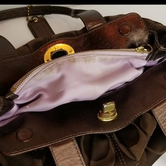 COACH SIGNATURE SATEEN BAG - Picture 10 of 11